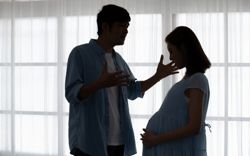 هل يجوز الطلاق اثناء الحمل